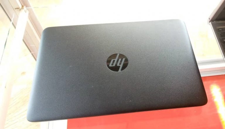 Hp EliteBook 820 G2 02