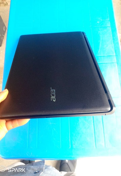 Acer Aspire E15 Laptop 01