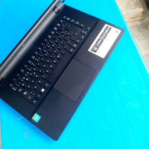 Acer Aspire E15 Laptop 04