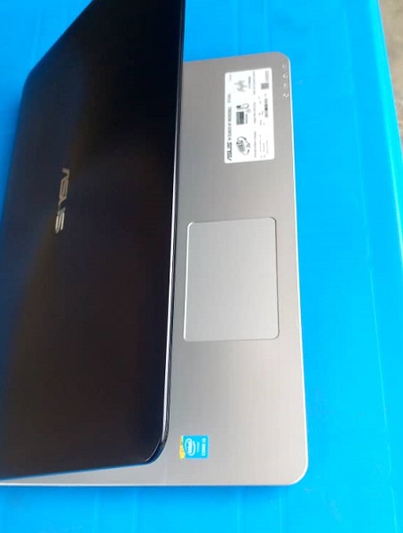 Asus-NoteBook Desktop-OF10V43 Laptop 04