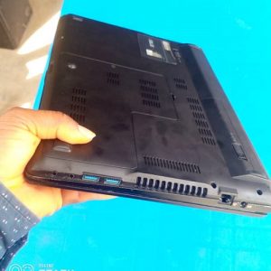 Asus Q400A Notebook Pc 03