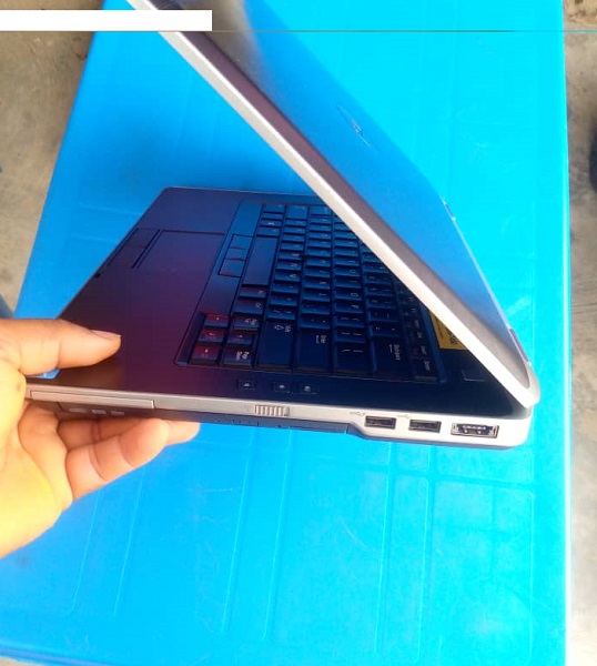 Dell Latitude E6430 Laptop 04