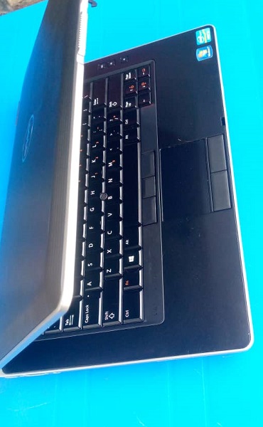 Dell Latitude E6430 Laptop 05