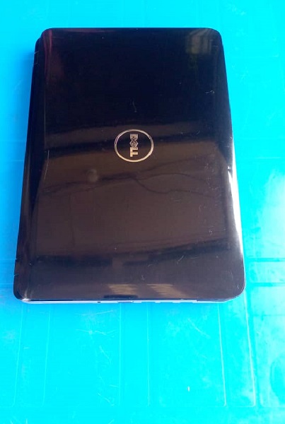 Dell Vostro 1015 Laptop 02