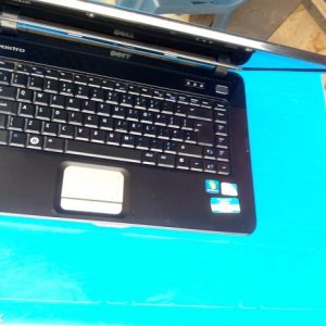 Dell Vostro 1015 Laptop 03