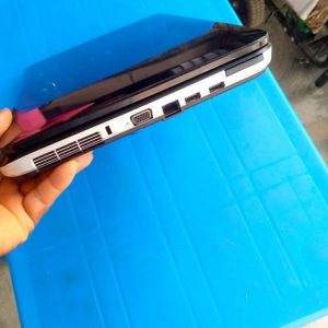 Dell Vostro 1015 Laptop 04