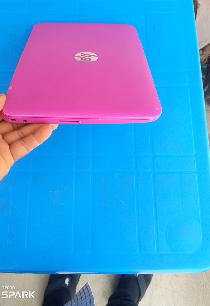 Hp Stream NoteBook Pc 11 Laptop 02