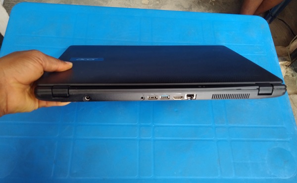 Acer Aspire Es1-531 05